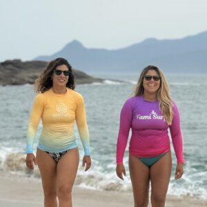 Camiseta de lycra com proteção UV